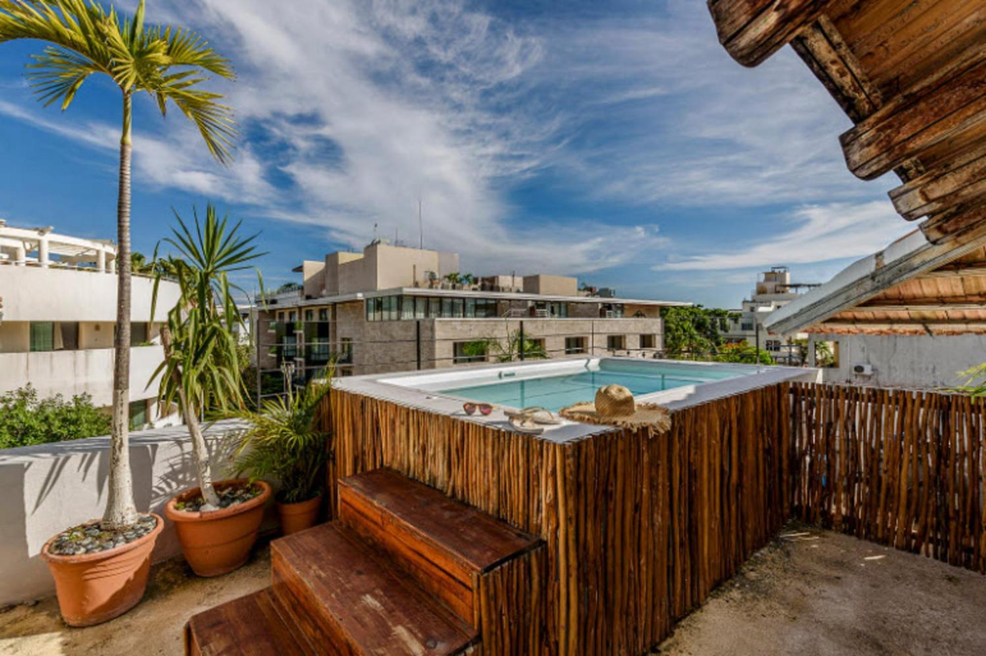 Hotel Banana Boutique & Spa - 5Th Av Плая дел Кармен Екстериор снимка