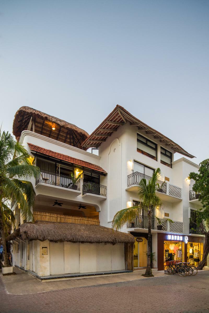 Hotel Banana Boutique & Spa - 5Th Av Плая дел Кармен Екстериор снимка